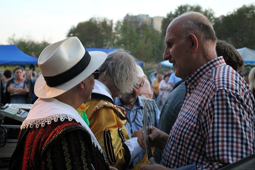 Trubadurzy i Rudi Schubert bawili mieszkańców Piekar