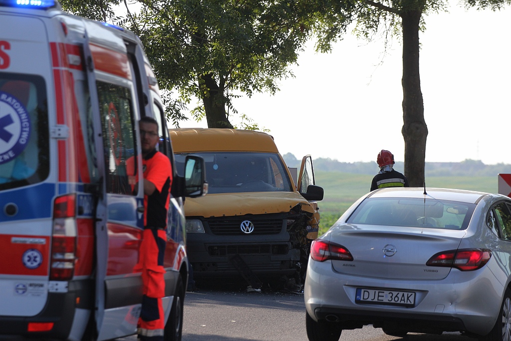 Czołowe zderzenie na trasie Koskowice – Księginice
