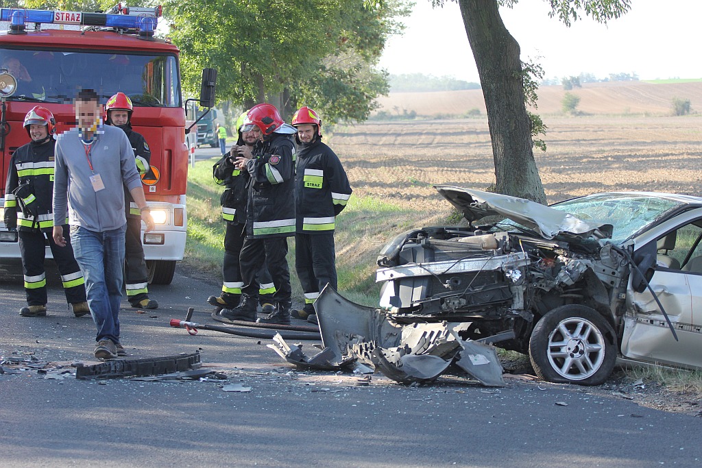 Czołowe zderzenie na trasie Koskowice – Księginice
