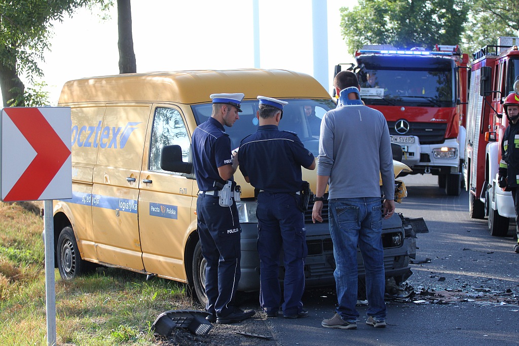 Czołowe zderzenie na trasie Koskowice – Księginice
