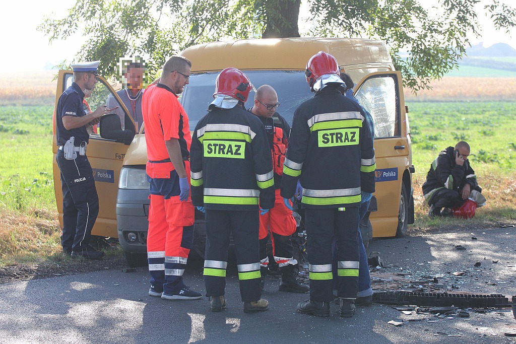 Czołowe zderzenie na trasie Koskowice – Księginice
