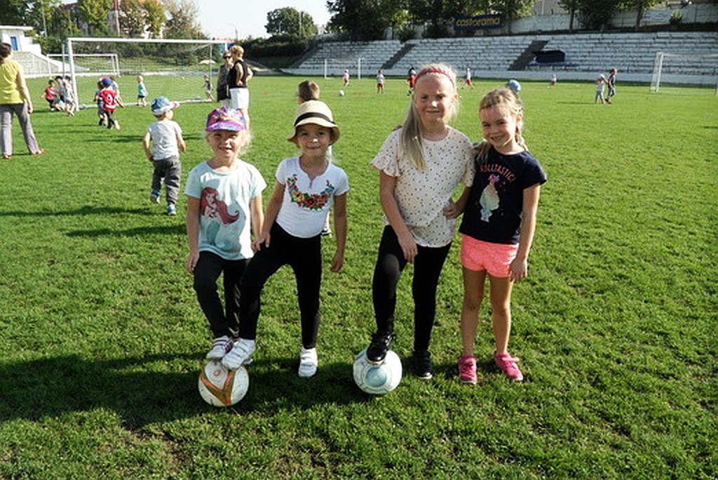 Dzień Przedszkolaka na stadionie Konfeksu Legnica
