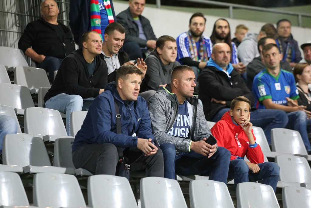 Komplet widzów obejrzał starcie Miedzi z Legią Warszawa