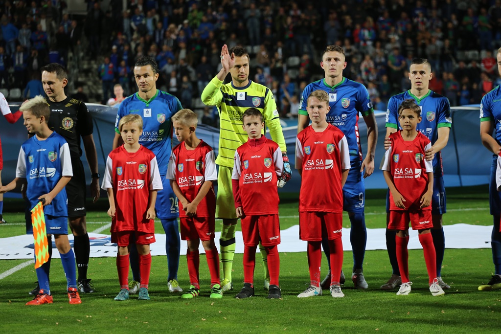 Legia wygrała w Legnicy. Gol Forsella to za mało na mistrza