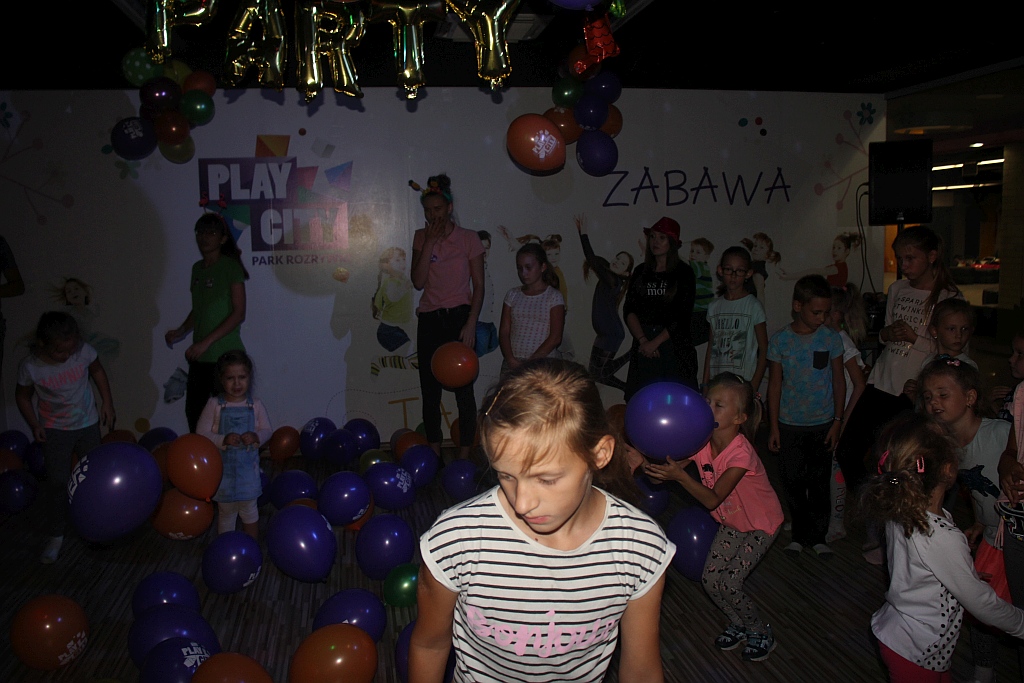 W rytmie disco powitali jesień w Parku Play City