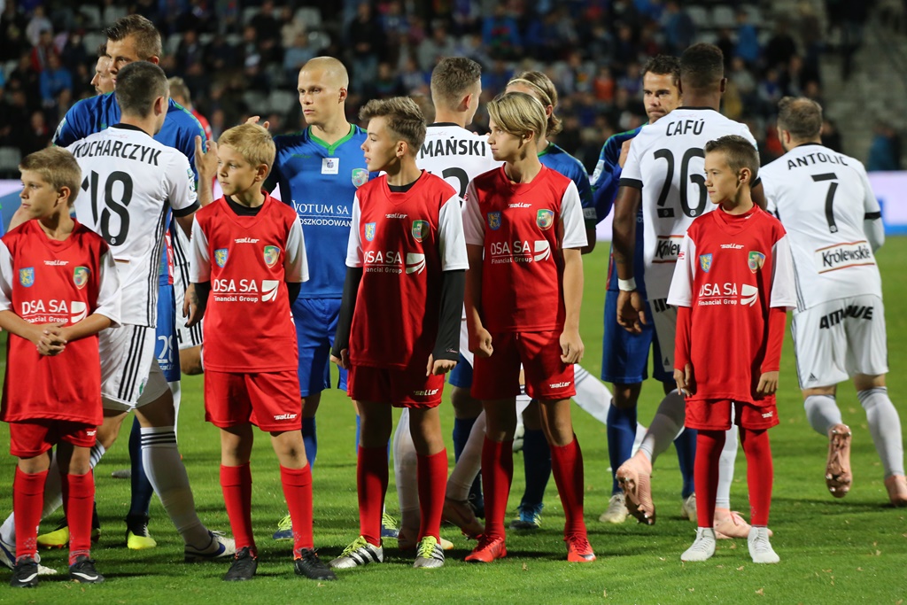 Legia wygrała w Legnicy. Gol Forsella to za mało na mistrza