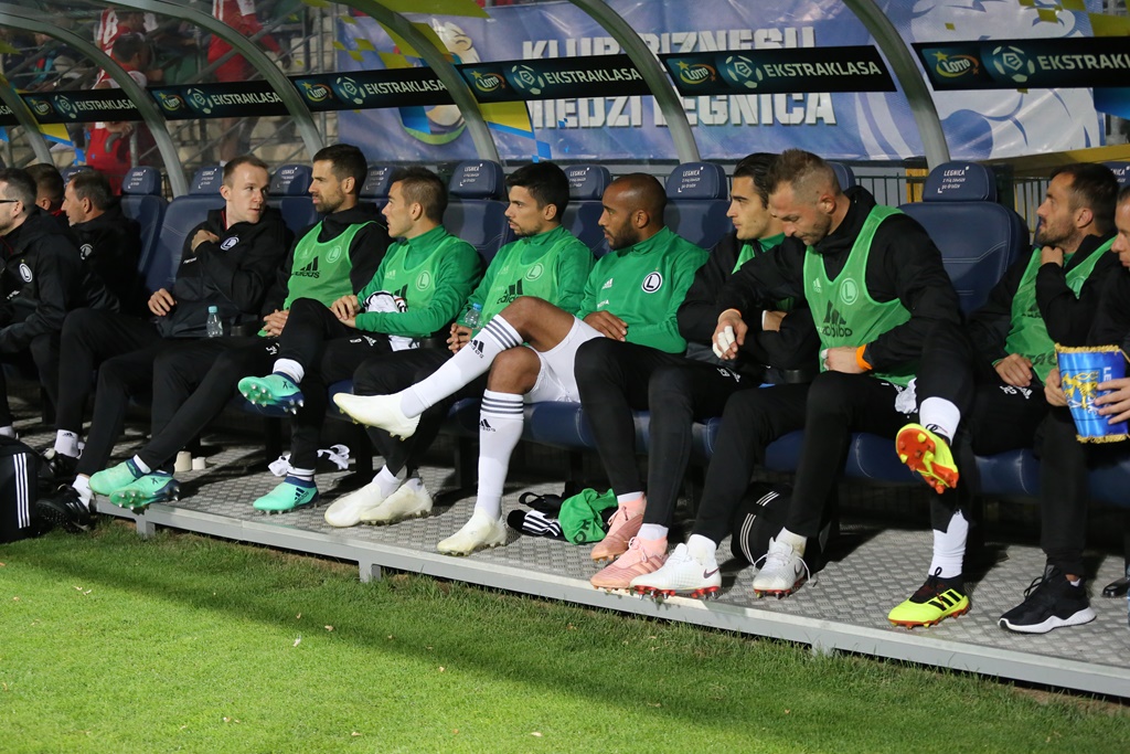 Legia wygrała w Legnicy. Gol Forsella to za mało na mistrza