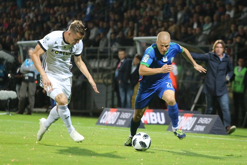 Legia wygrała w Legnicy. Gol Forsella to za mało na mistrza
