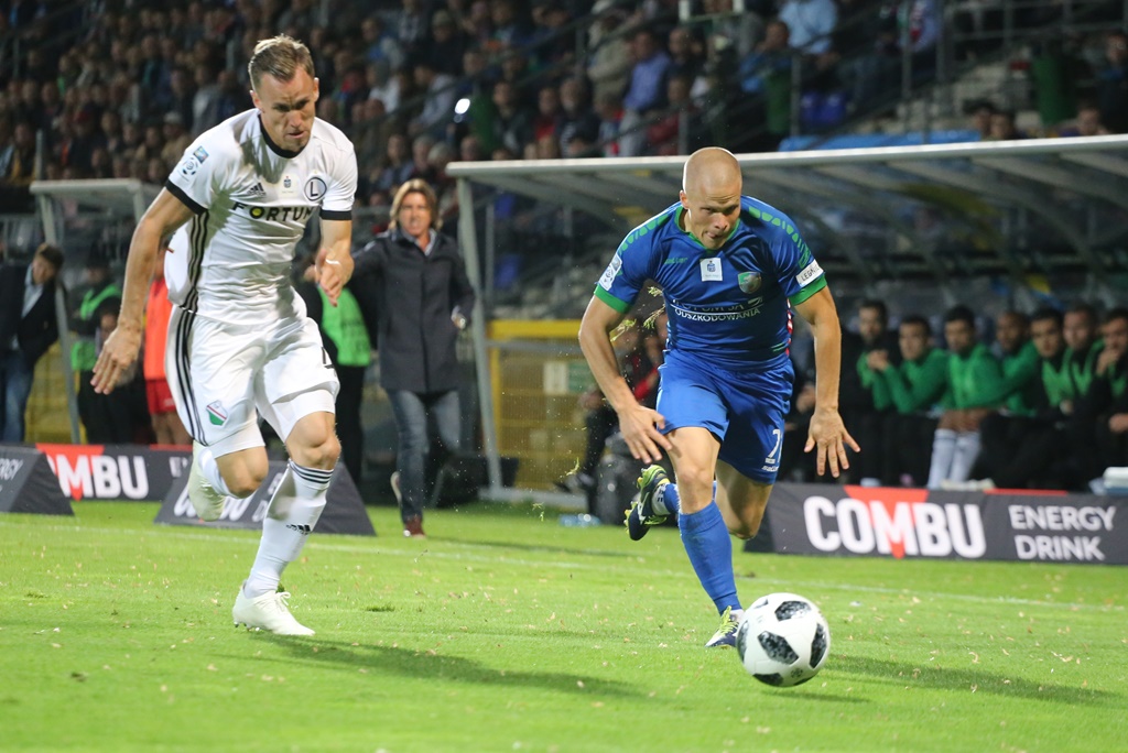Legia wygrała w Legnicy. Gol Forsella to za mało na mistrza