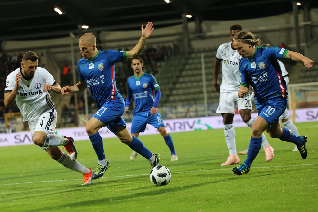 Legia wygrała w Legnicy. Gol Forsella to za mało na mistrza
