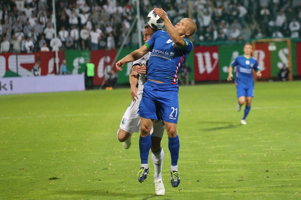 Legia wygrała w Legnicy. Gol Forsella to za mało na mistrza