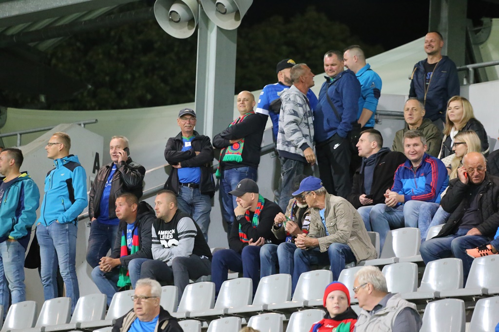 Komplet widzów obejrzał starcie Miedzi z Legią Warszawa