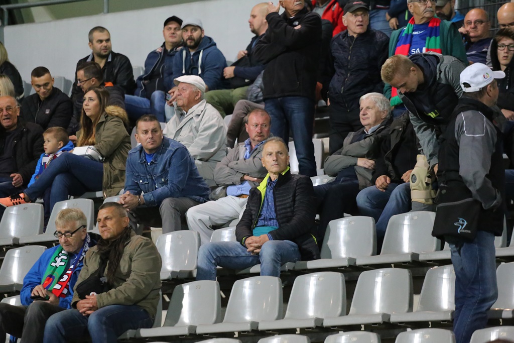 Komplet widzów obejrzał starcie Miedzi z Legią Warszawa