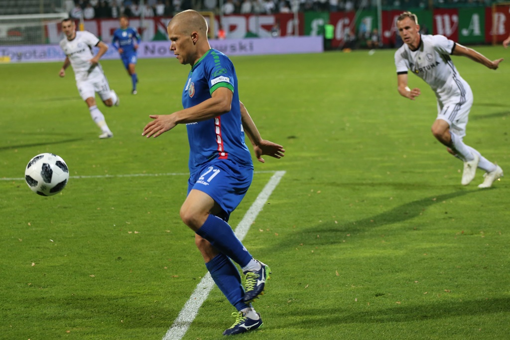 Legia wygrała w Legnicy. Gol Forsella to za mało na mistrza