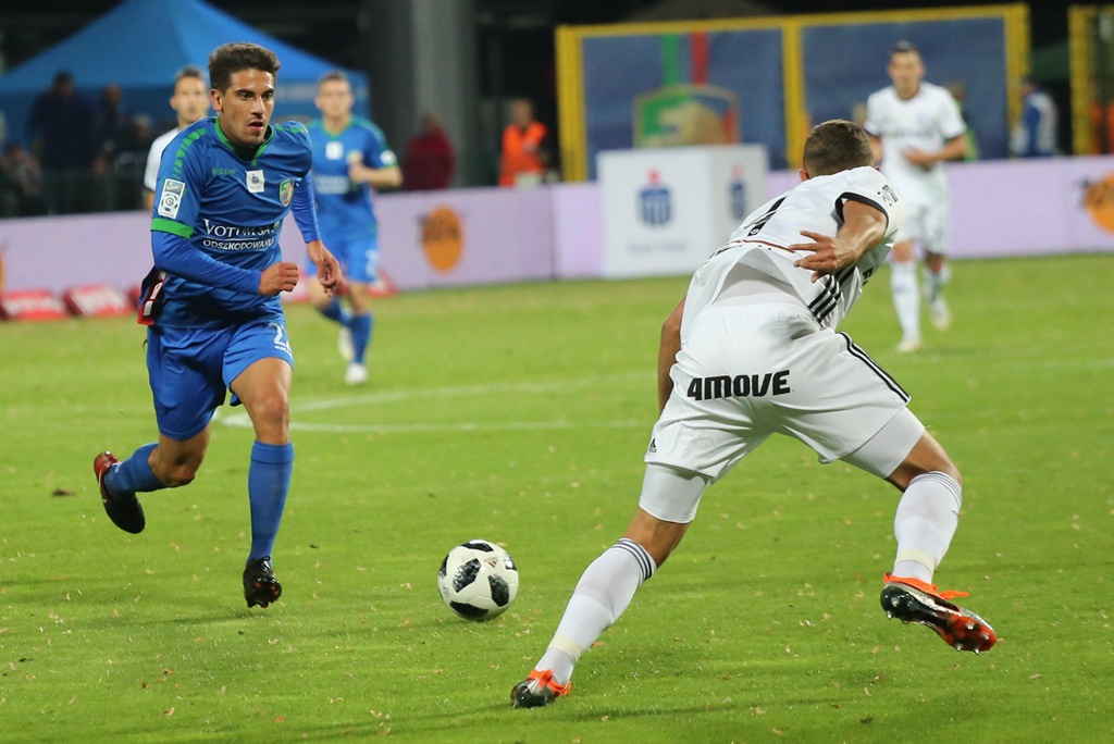 Legia wygrała w Legnicy. Gol Forsella to za mało na mistrza