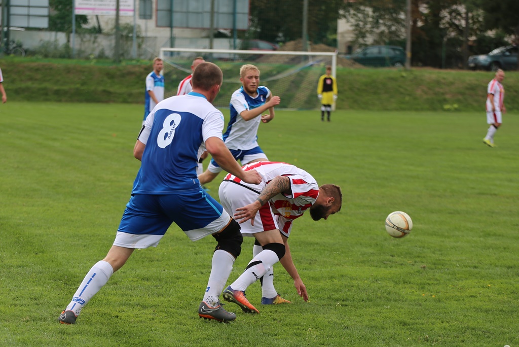 Szlagier w Koskowicach. Błękitni wygrali z Krokusem
