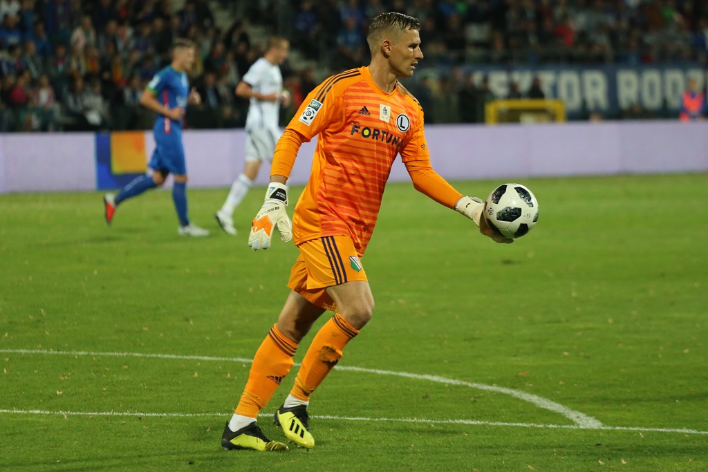 Legia wygrała w Legnicy. Gol Forsella to za mało na mistrza