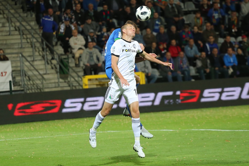 Legia wygrała w Legnicy. Gol Forsella to za mało na mistrza