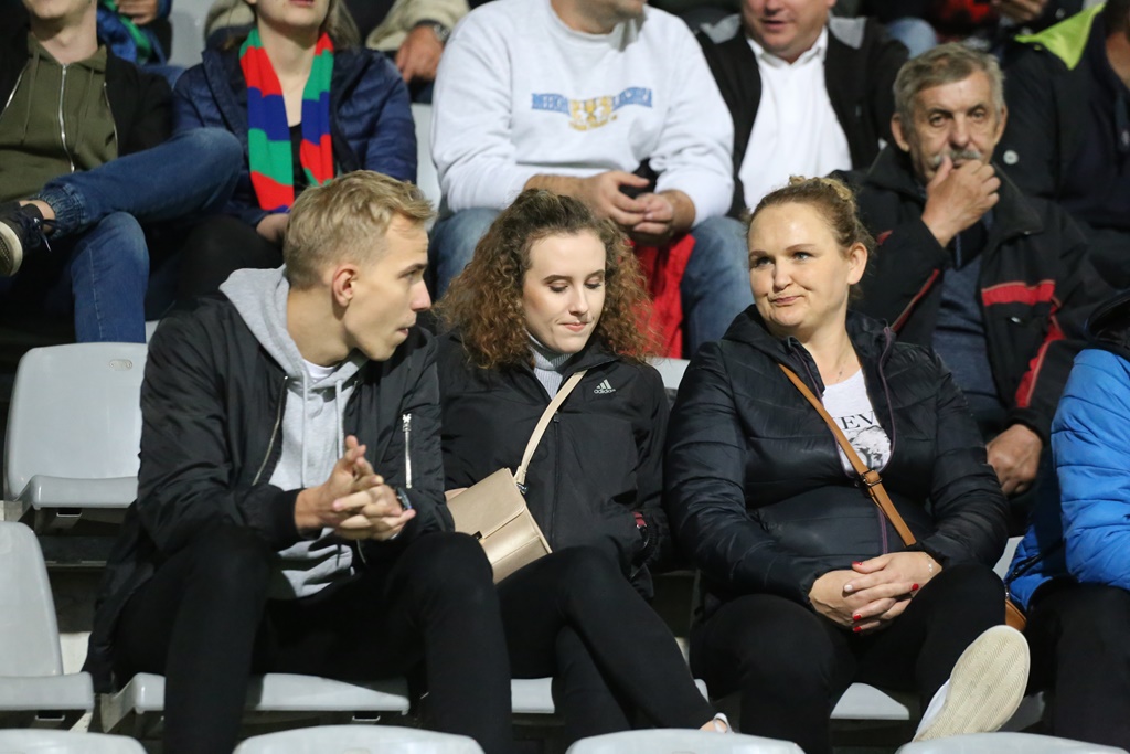 Komplet widzów obejrzał starcie Miedzi z Legią Warszawa