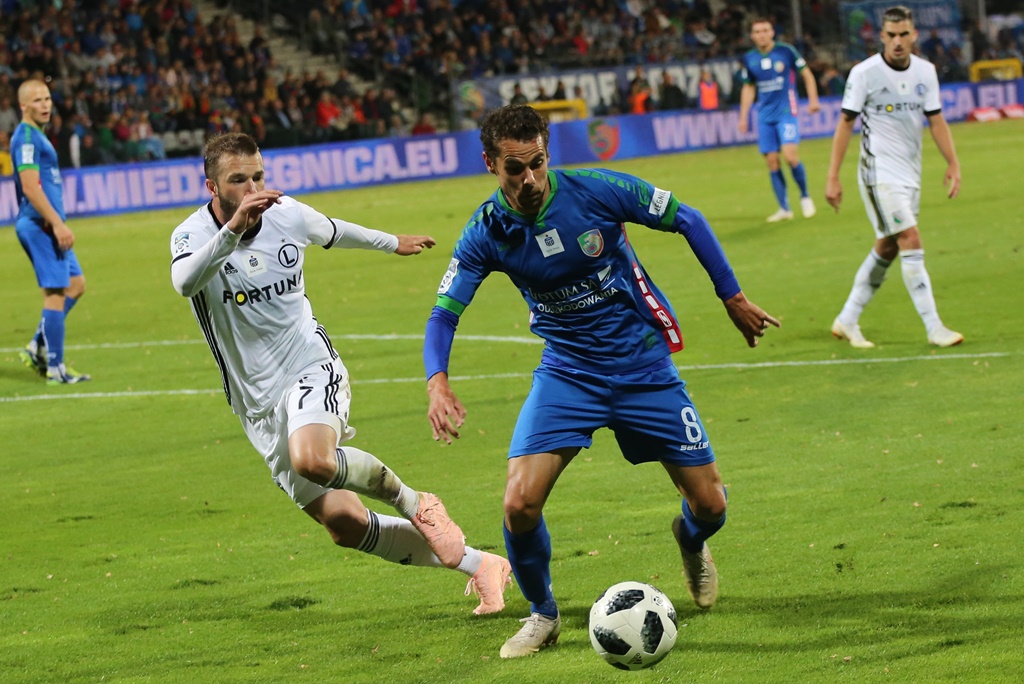 Legia wygrała w Legnicy. Gol Forsella to za mało na mistrza