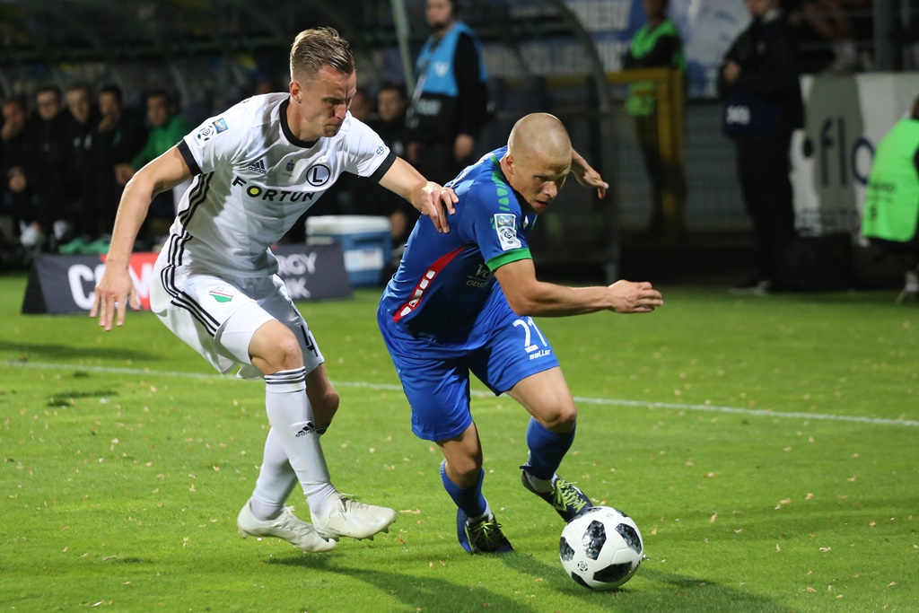 Legia wygrała w Legnicy. Gol Forsella to za mało na mistrza