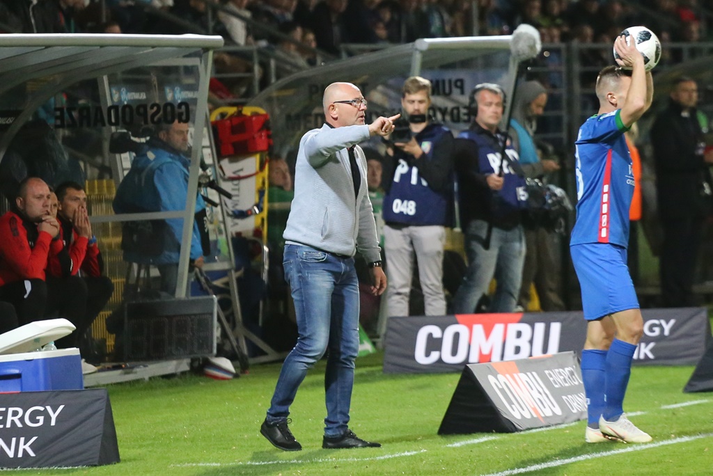 Legia wygrała w Legnicy. Gol Forsella to za mało na mistrza
