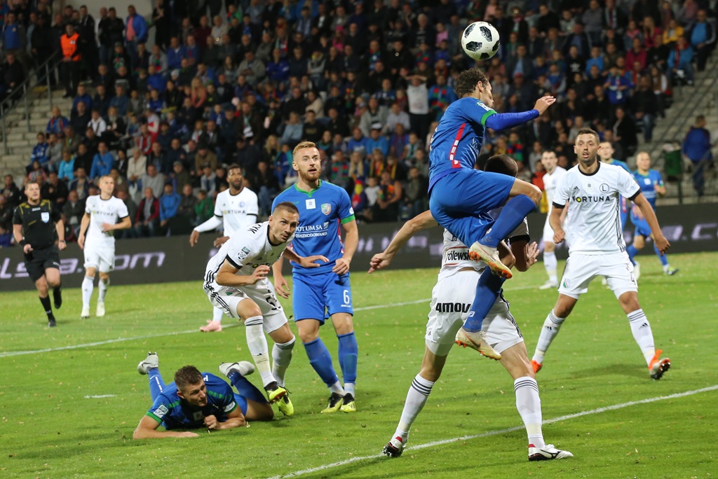 Legia wygrała w Legnicy. Gol Forsella to za mało na mistrza