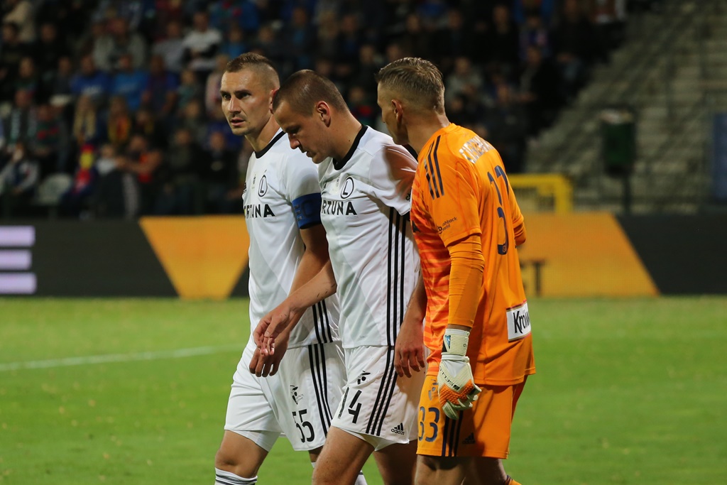 Legia wygrała w Legnicy. Gol Forsella to za mało na mistrza