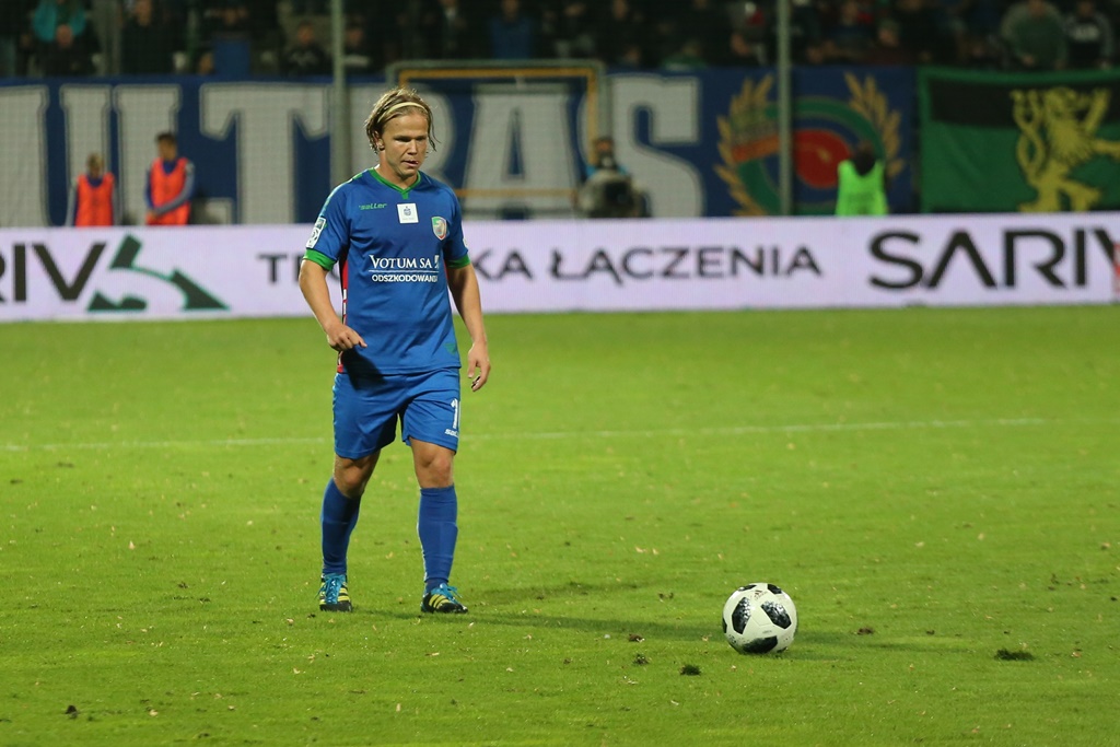 Legia wygrała w Legnicy. Gol Forsella to za mało na mistrza