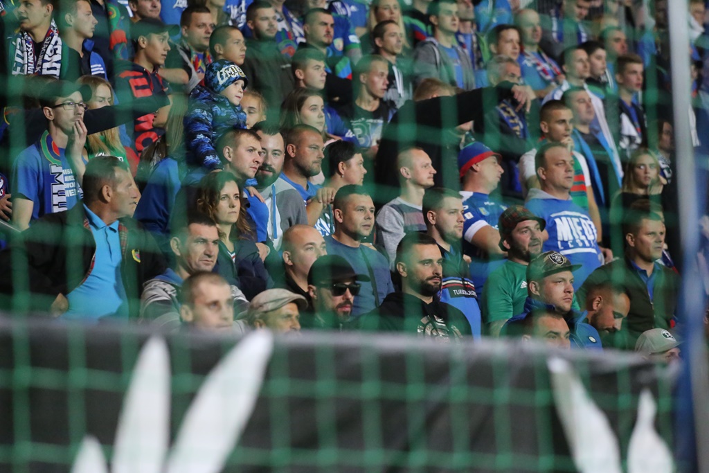Komplet widzów obejrzał starcie Miedzi z Legią Warszawa
