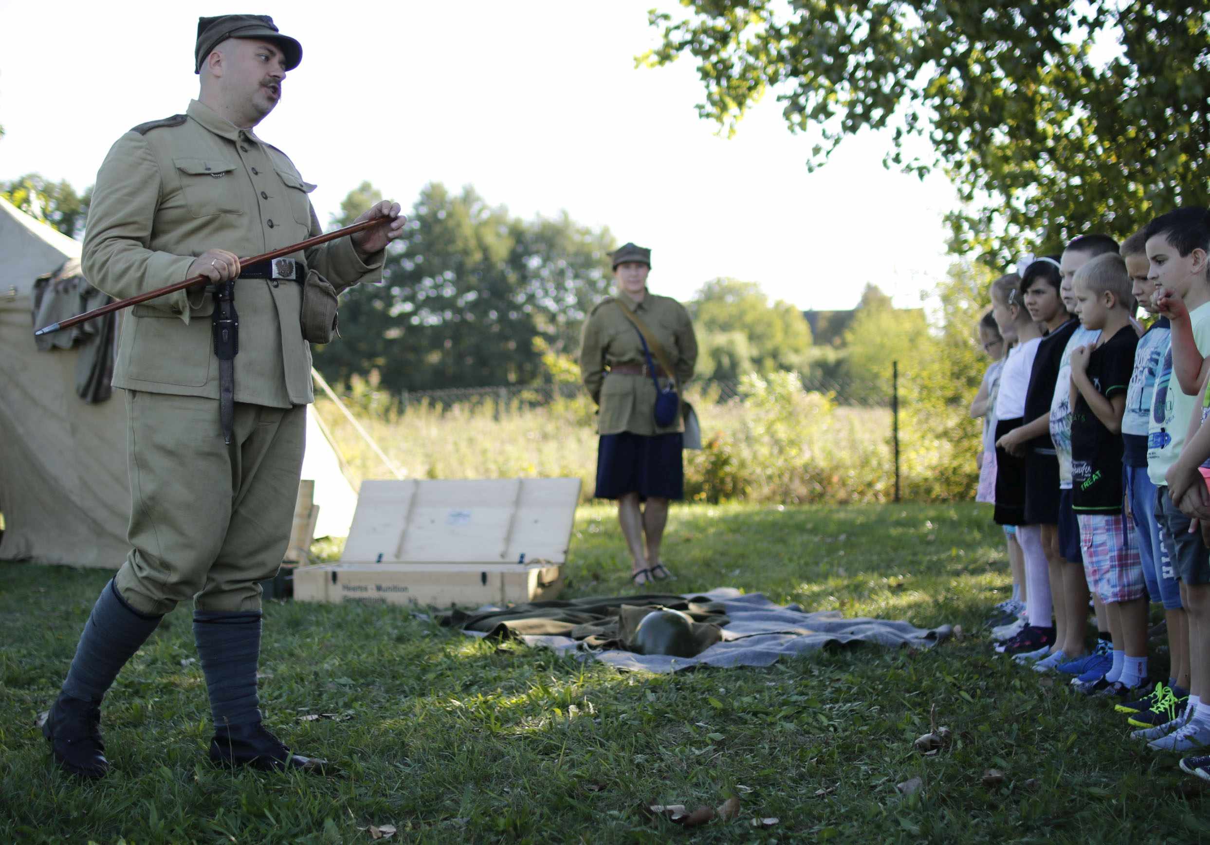 Uczniowie z gminy Miłkowice poznawali historię swojego kraju