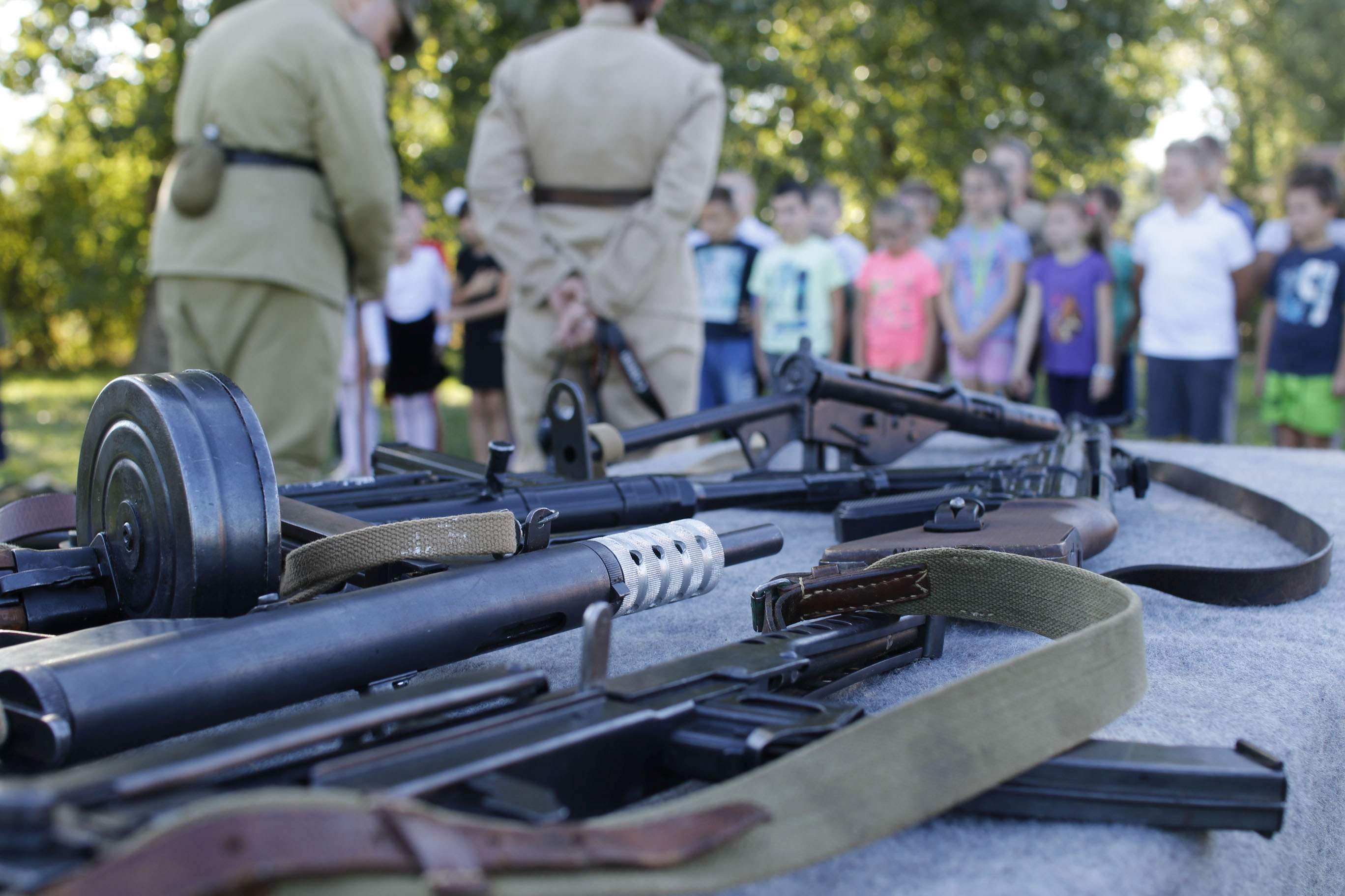 Uczniowie z gminy Miłkowice poznawali historię swojego kraju