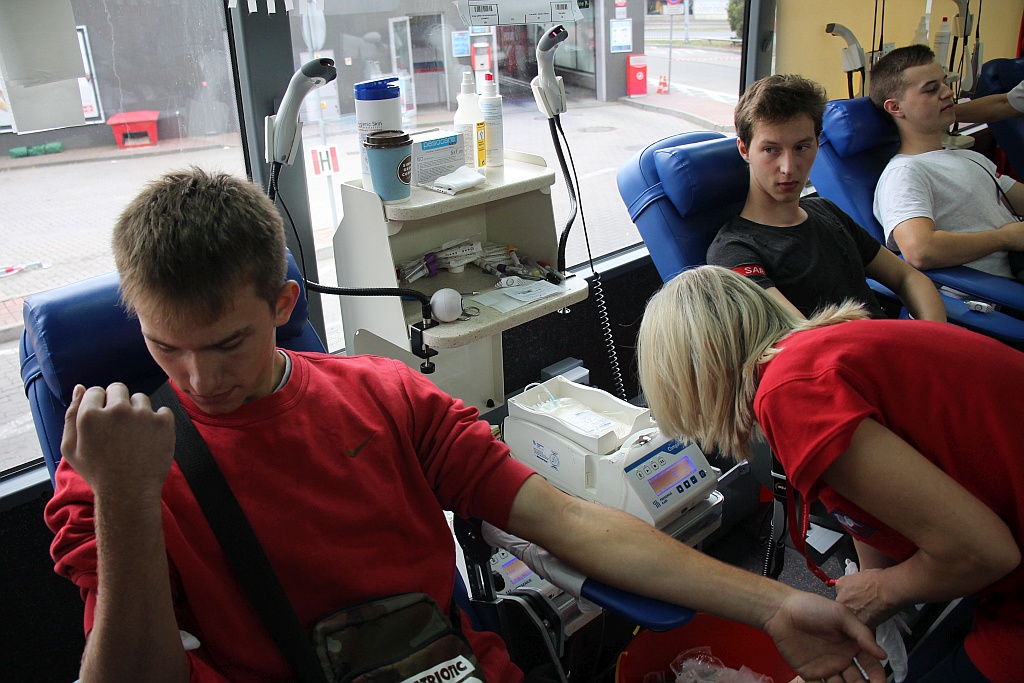 Na Circle K bawią się i kwestują na rzecz chorego dziecka