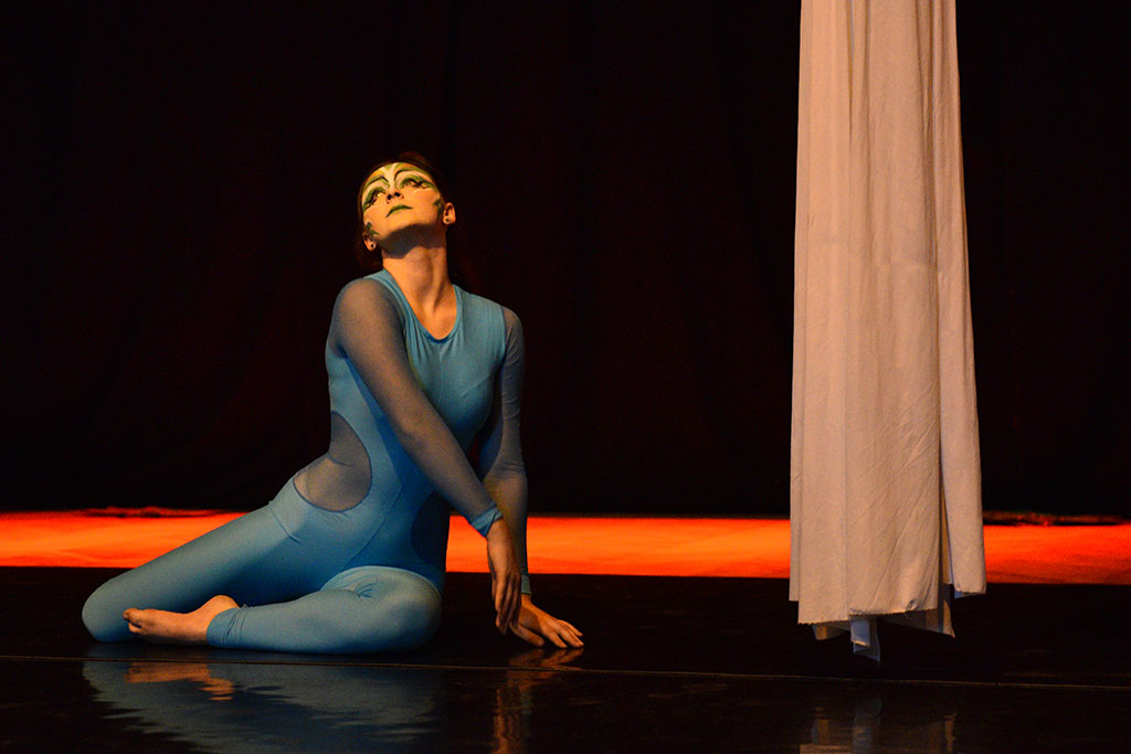 W siedzibie Teatru Avatar odbyło się magiczne show