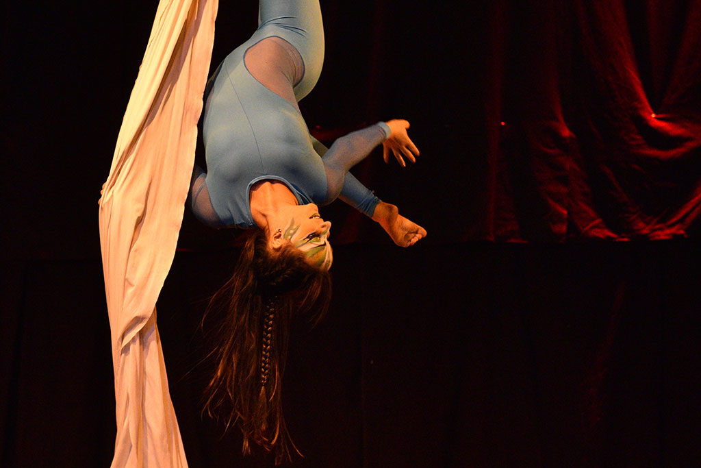 W siedzibie Teatru Avatar odbyło się magiczne show