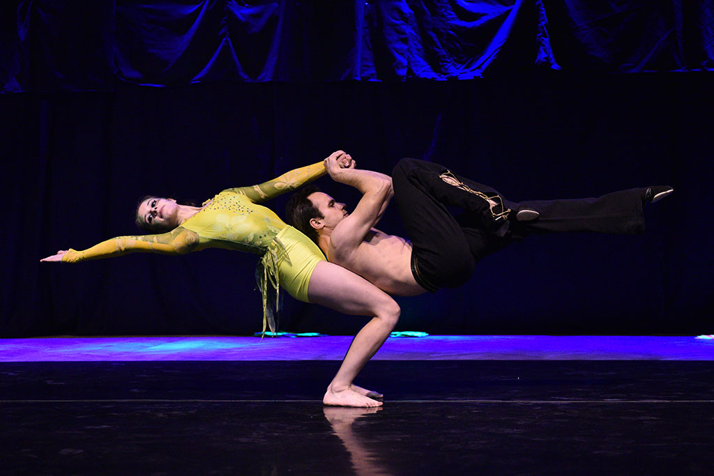 W siedzibie Teatru Avatar odbyło się magiczne show