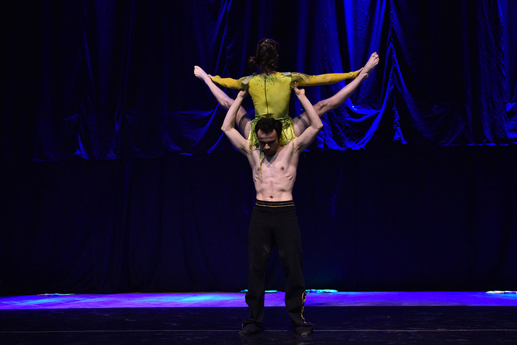 W siedzibie Teatru Avatar odbyło się magiczne show