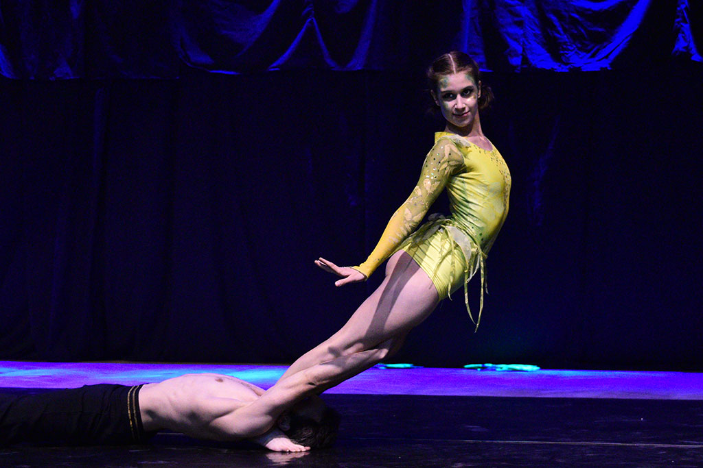 W siedzibie Teatru Avatar odbyło się magiczne show