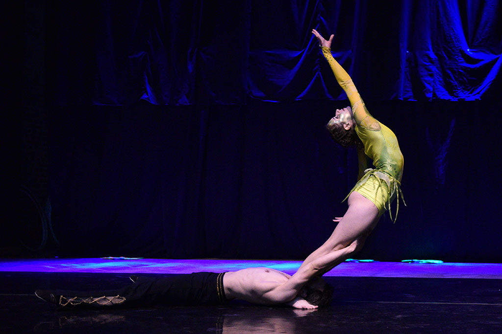 W siedzibie Teatru Avatar odbyło się magiczne show