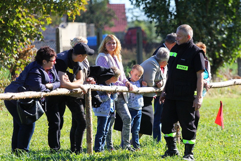 Zawody pożarnicze i piknik rodzinny w Legnickim Polu