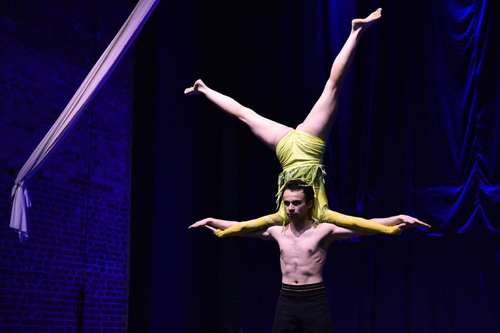 W siedzibie Teatru Avatar odbyło się magiczne show
