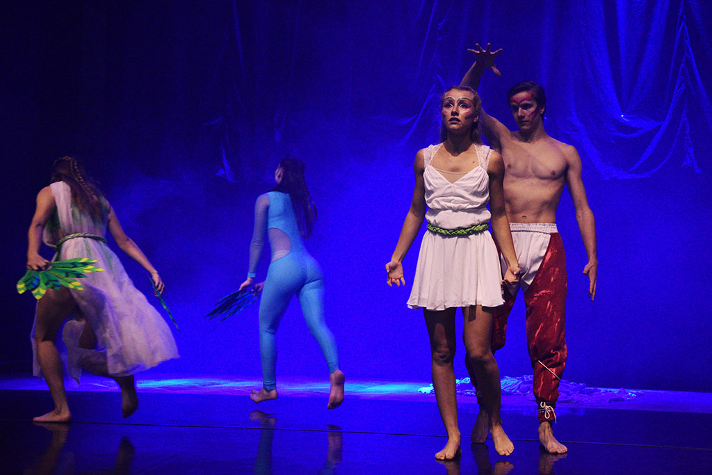 W siedzibie Teatru Avatar odbyło się magiczne show