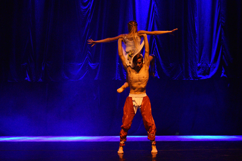 W siedzibie Teatru Avatar odbyło się magiczne show