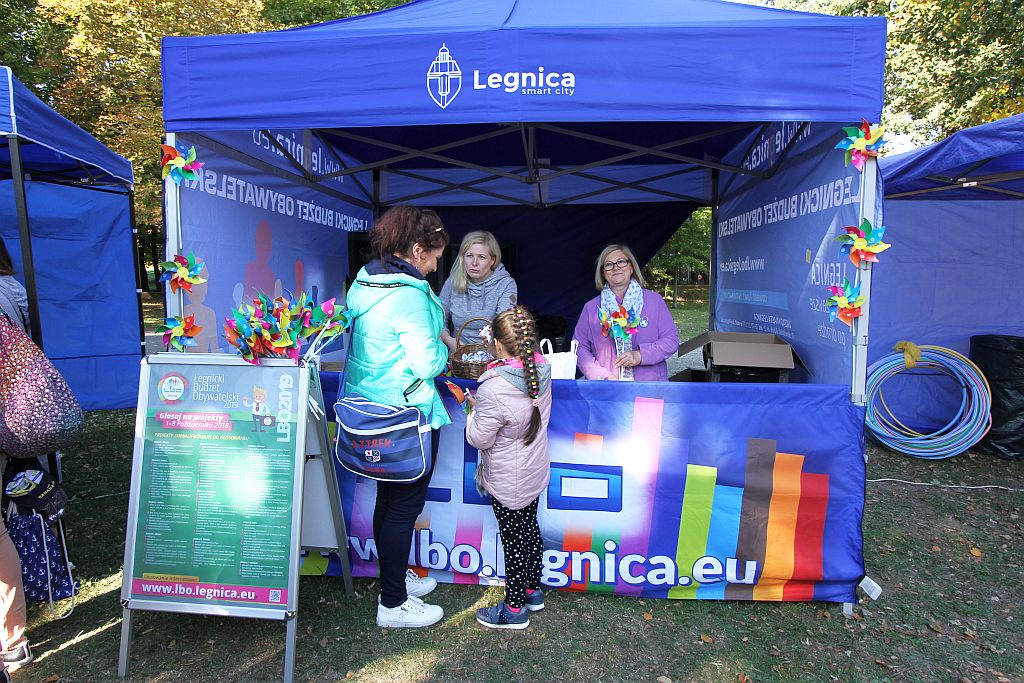 Drugi Legnicki Dzień Latawca na Polanie Angielskiej