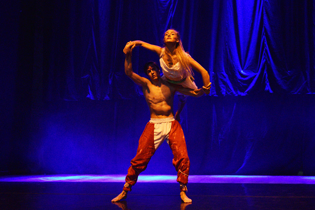 W siedzibie Teatru Avatar odbyło się magiczne show