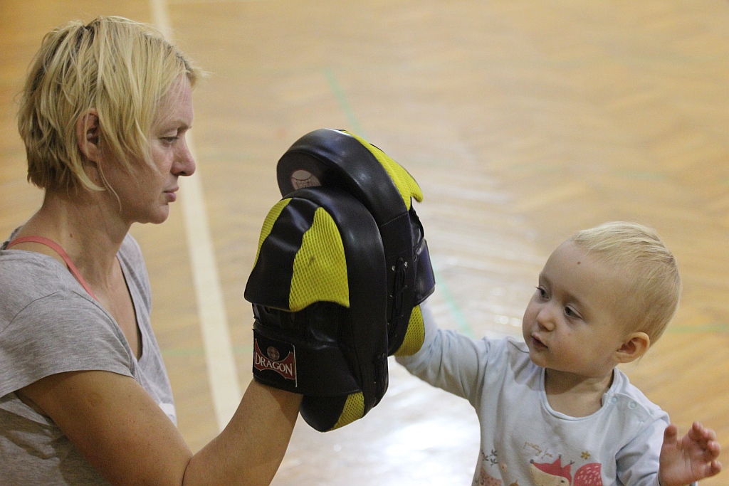 Legniccy taekwondocy pokazali swoje pucharowe trofea