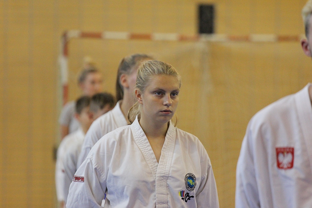 Legniccy taekwondocy pokazali swoje pucharowe trofea