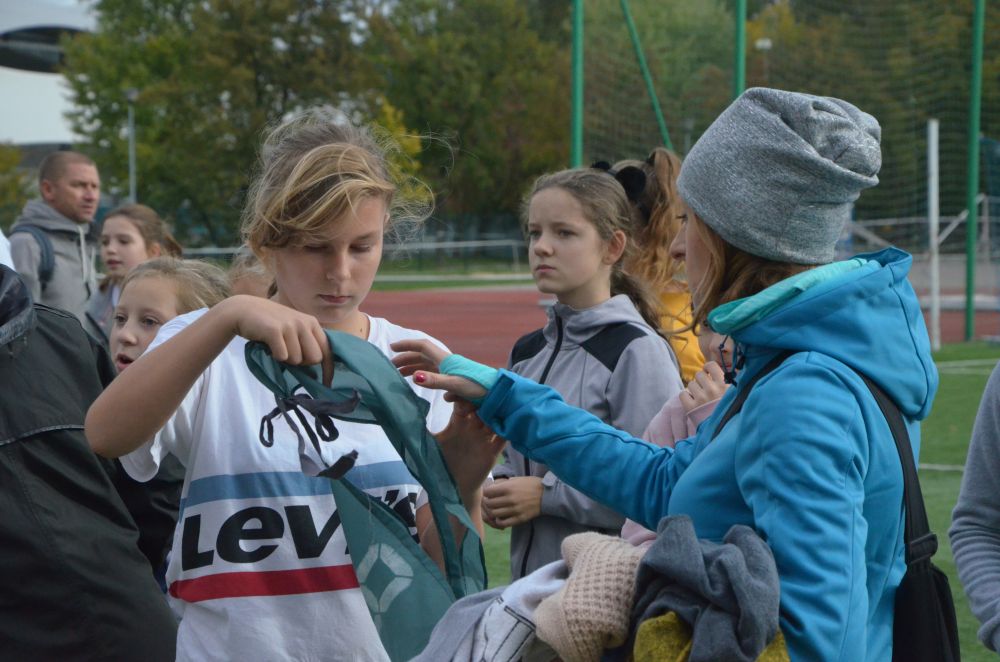 Sztafetowe Biegi Przełajowe w legnickim parku