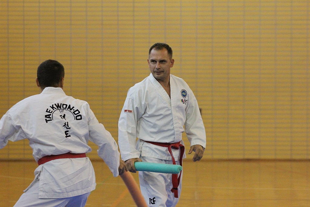 Legniccy taekwondocy pokazali swoje pucharowe trofea