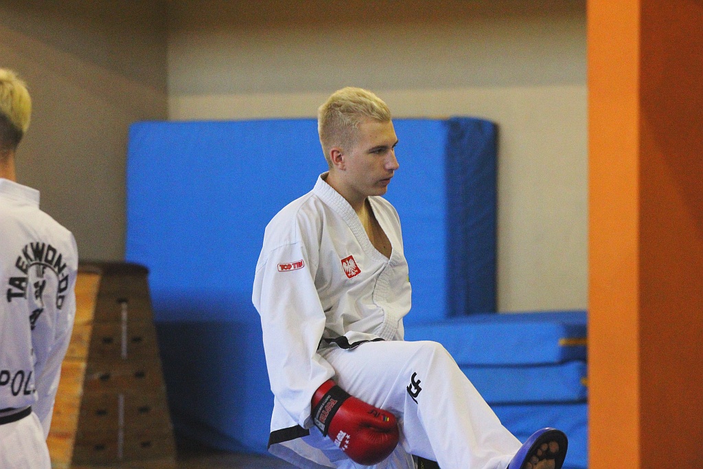 Legniccy taekwondocy pokazali swoje pucharowe trofea